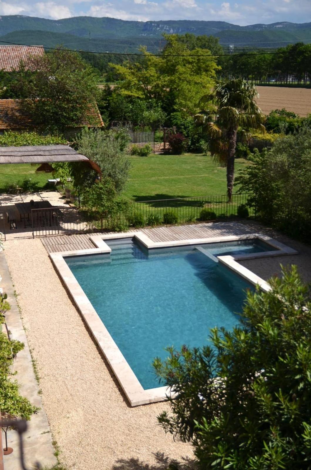 Ferme St Pierre 2 Suites Avec Repas, Piscine, Clim, Cheminee Ou Baignoire Spa Chabeuil Екстер'єр фото
